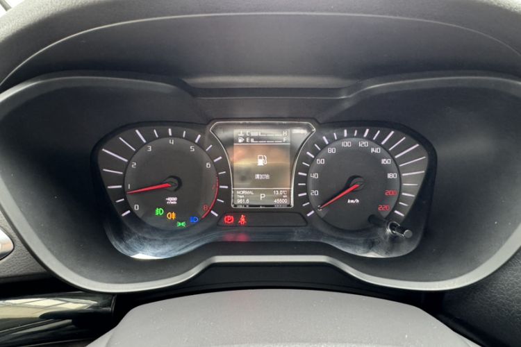 Used GAC Trumpchi GS4 2017 235T Automatic Two-Wheel Drive Luxury Smart Connectivity Version Odometer Close Up