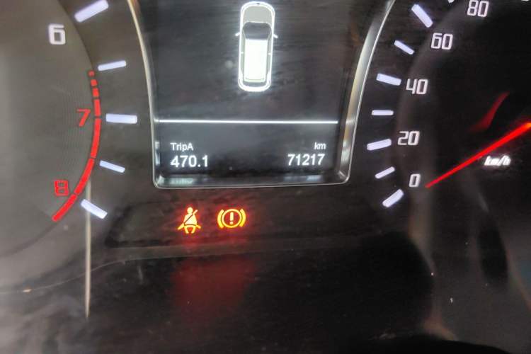 Used GAC Trumpchi GS4 2017 235T Manual Two-Wheel Drive Luxury Edition Odometer Close Up