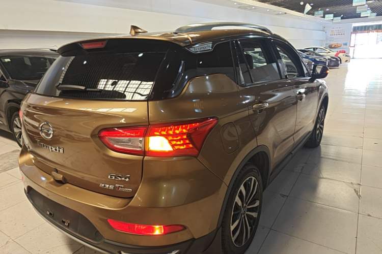 Used GAC Trumpchi GS4 2017 235T G-DCT Two-Wheel Drive Luxury Edition Rear Right 45 Deg