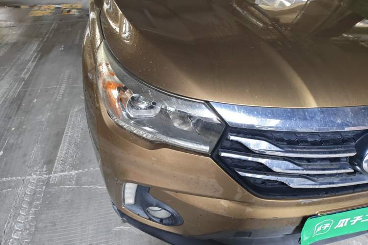 Used GAC Trumpchi GS4 2017 235T Automatic Two-Wheel Drive Elite Edition Right Front Headlight
