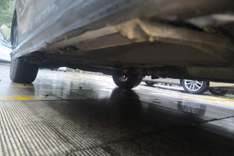 Used GAC Trumpchi GS4 2017 200T G-DCT Two-Wheel Drive Elite Edition Right Side Sill
