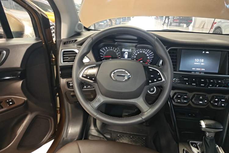 Used GAC Trumpchi GS4 2017 235T G-DCT Two-Wheel Drive Luxury Edition Steering Wheel