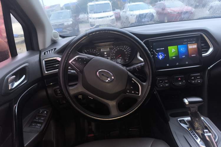 Used GAC Trumpchi GS4 2017 200T G-DCT Two-Wheel Drive Elite Edition Steering Wheel