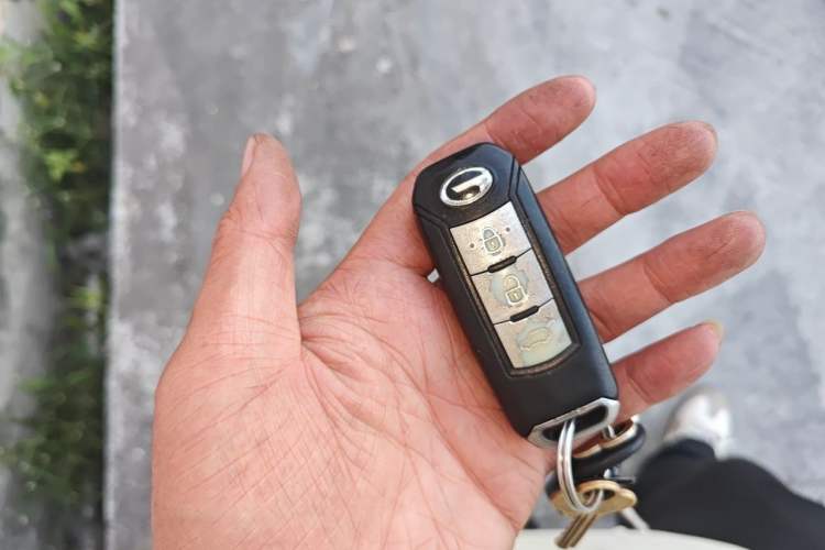 Used GAC Trumpchi GS4 2017 235T Automatic Two-Wheel Drive Luxury Smart Connectivity Version Vehicle Key