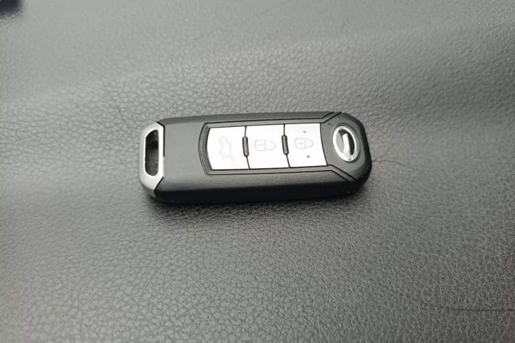 Used GAC Trumpchi GS4 2017 235T Automatic Two-Wheel Drive Elite Edition Vehicle Key