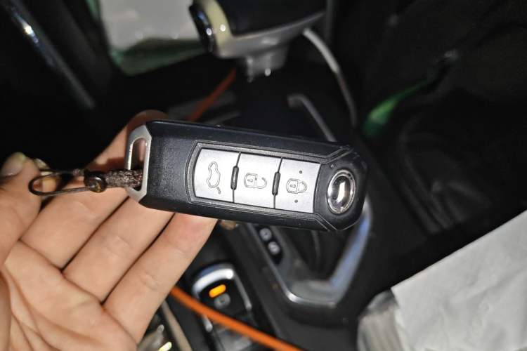 Used GAC Trumpchi GS4 2017 235T Automatic Two-Wheel Drive Elite Edition Vehicle Key