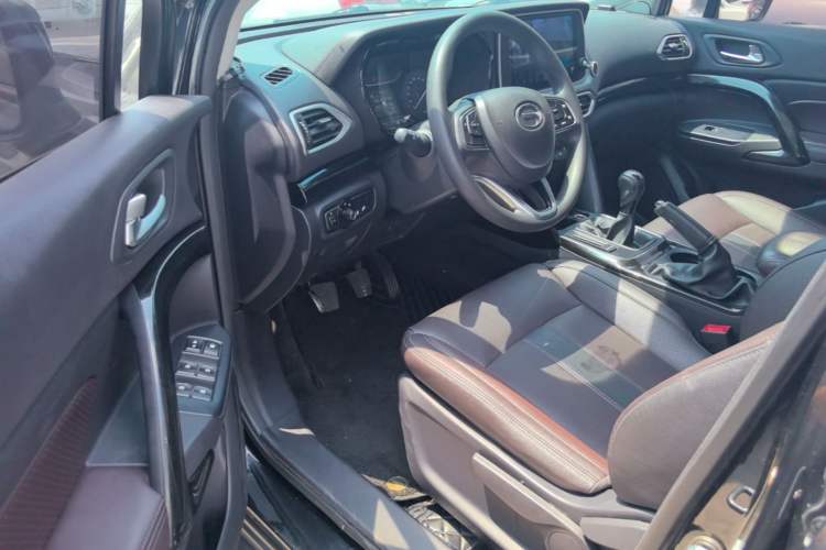 Used GAC Trumpchi GS4 2018 235T Manual Two-Wheel Drive Elite Edition Driver Seat