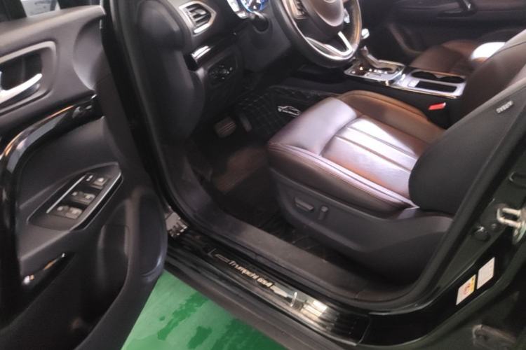 Used GAC Trumpchi GS4 2018 235T Automatic Two-Wheel Drive Luxury Smart Connectivity Version Driver Seat