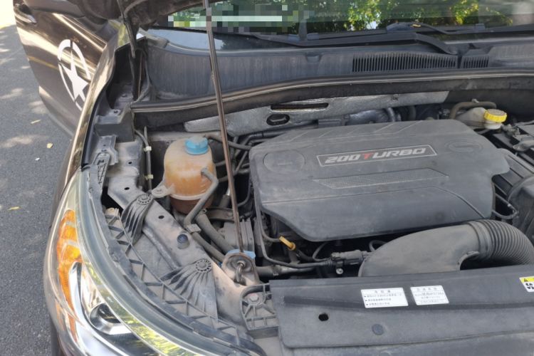Used GAC Trumpchi GS4 2018 200T Manual Two-Wheel Drive Comfort Edition Engine Bay Right