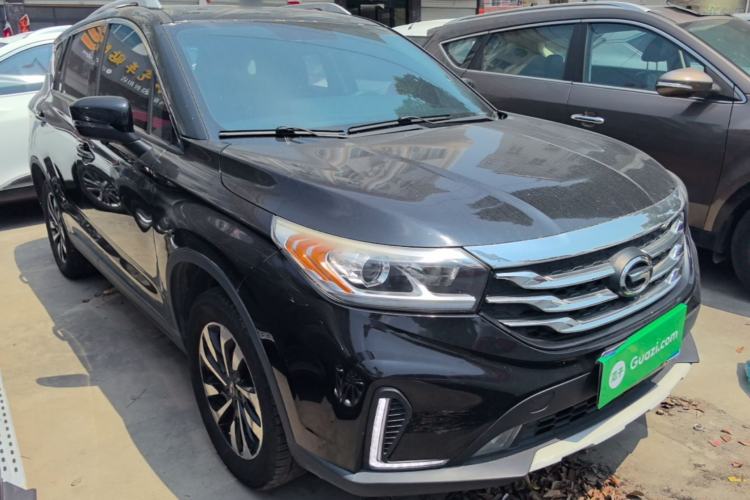 Used GAC Trumpchi GS4 2018 235T Manual Two-Wheel Drive Elite Edition Front Right 45 Deg