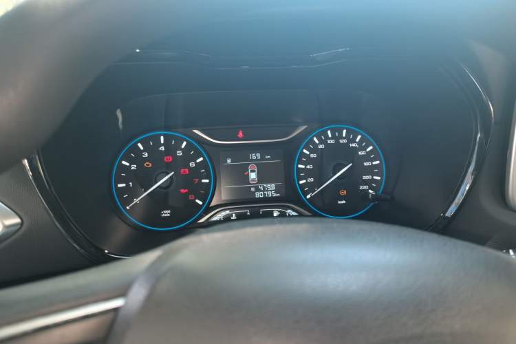 Used GAC Trumpchi GS4 2018 200T Manual Two-Wheel Drive Comfort Edition Instrument Cluster
