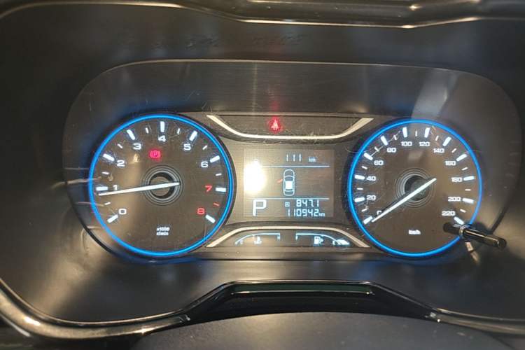 Used GAC Trumpchi GS4 2018 235T Automatic Two-Wheel Drive Elite Edition Instrument Cluster