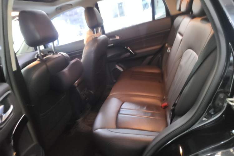 Used GAC Trumpchi GS4 2018 235T Automatic Two-Wheel Drive Luxury Smart Connectivity Version Left Rear Seat