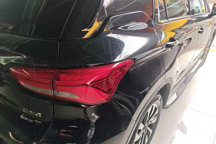 Used GAC Trumpchi GS4 2018 235T Automatic Two-Wheel Drive Elite Edition Right Rear Taillight