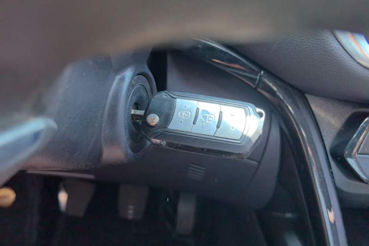 Used GAC Trumpchi GS4 2018 235T Manual Two-Wheel Drive Elite Edition Vehicle Key