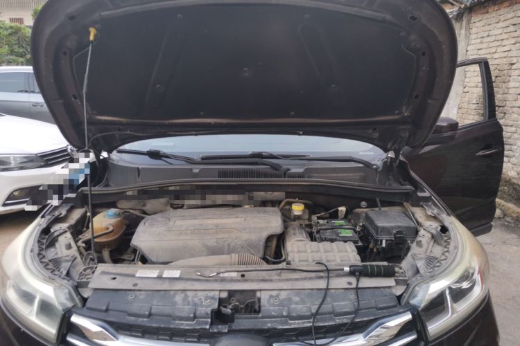 Used GAC Trumpchi GS4 2018 235T Automatic Two-Wheel Drive Elite Edition Engine Bay