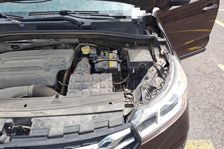 Used GAC Trumpchi GS4 2018 200T G-DCT Two-Wheel Drive Elite Edition Engine Bay Left