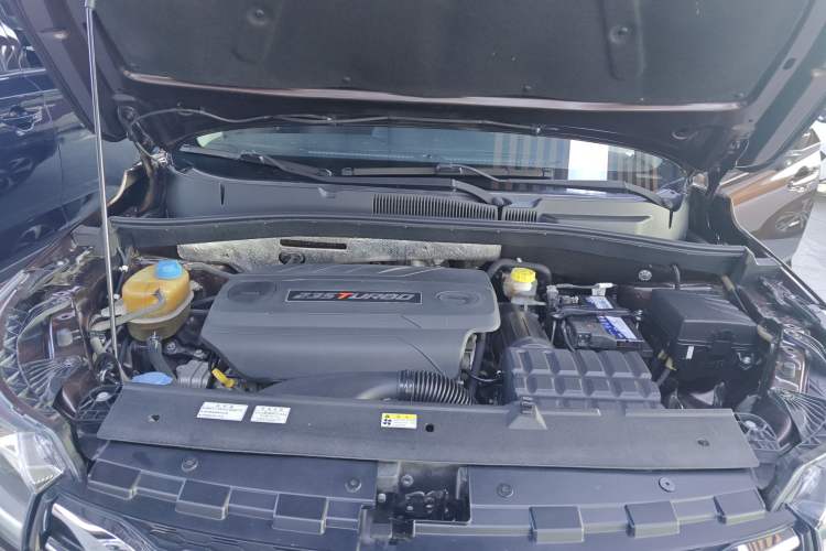 Used GAC Trumpchi GS4 2018 235T Automatic Two-Wheel Drive Luxury Smart Connectivity Version Engine Bay