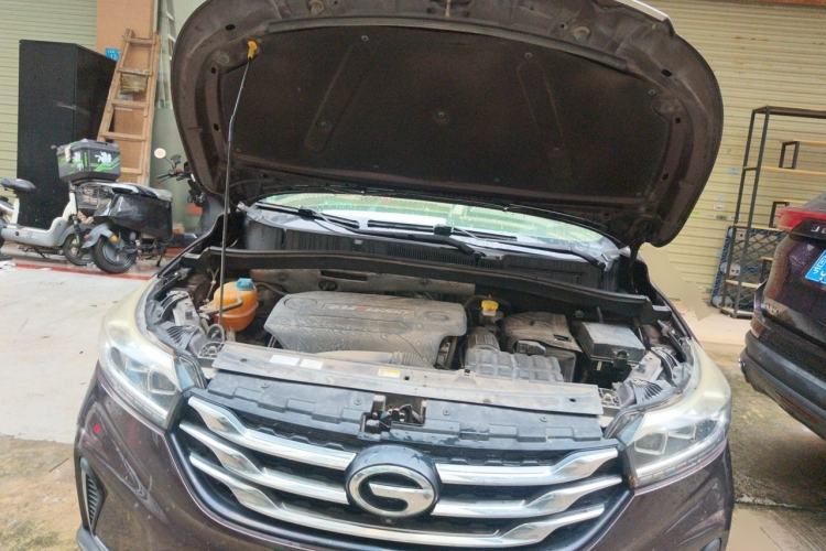 Used GAC Trumpchi GS4 2018 235T Automatic Two-Wheel-Drive Supreme Edition Engine Bay