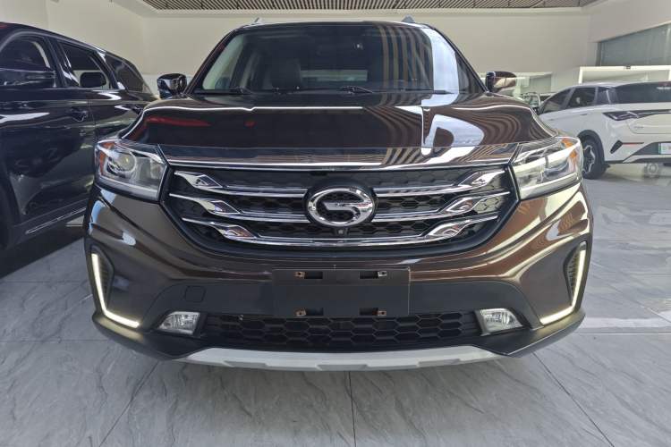 Used GAC Trumpchi GS4 2018 235T Automatic Two-Wheel Drive Luxury Smart Connectivity Version Front