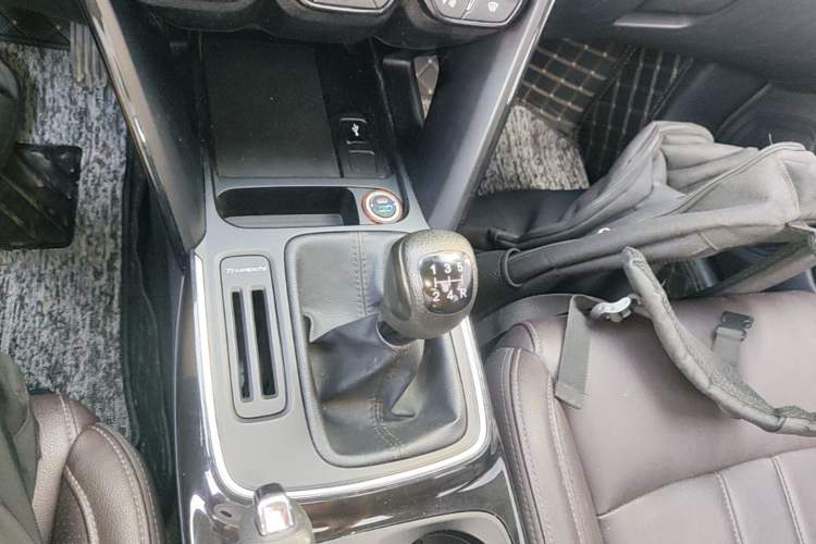 Used GAC Trumpchi GS4 2018 200T Manual Two-Wheel Drive Elite Edition Gear Lever