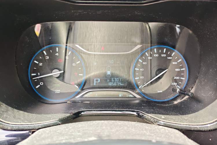 Used GAC Trumpchi GS4 2018 200T G-DCT Two-Wheel Drive Elite Edition Instrument Cluster