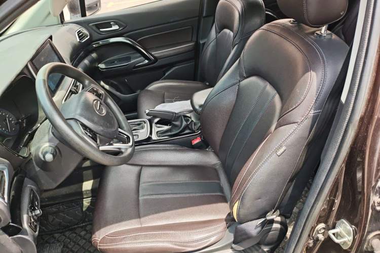 Used GAC Trumpchi GS4 2018 200T G-DCT Two-Wheel Drive Elite Edition Left Front Seat