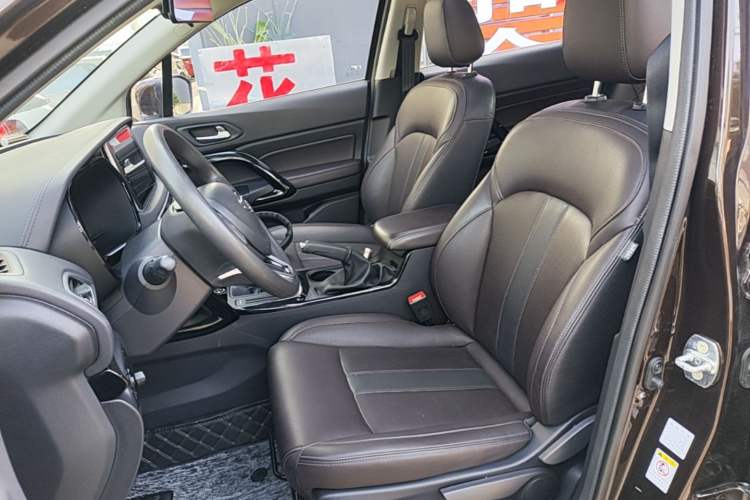 Used GAC Trumpchi GS4 2018 200T Manual Two-Wheel Drive Elite Edition Left Front Seat