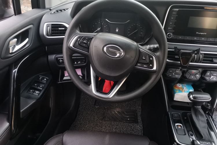 Used GAC Trumpchi GS4 2018 235T Automatic Two-Wheel Drive Elite Edition Steering Wheel