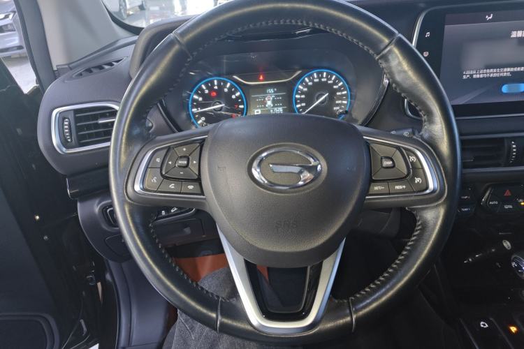Used GAC Trumpchi GS4 2018 235T Automatic Two-Wheel Drive Luxury Smart Connectivity Version Steering Wheel