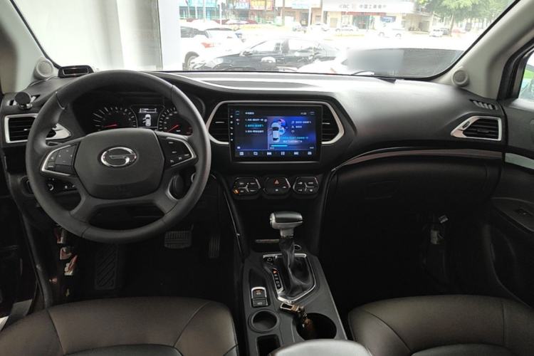 Used GAC Trumpchi GS4 2018 235T Automatic Two-Wheel Drive Elite Edition Center Console