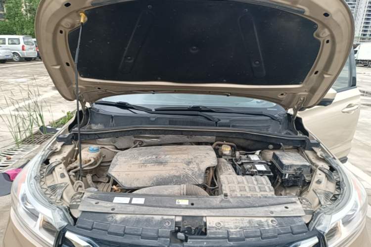 Used GAC Trumpchi GS4 2018 235T Automatic Two-Wheel Drive Luxury Smart Connectivity Version Engine Bay