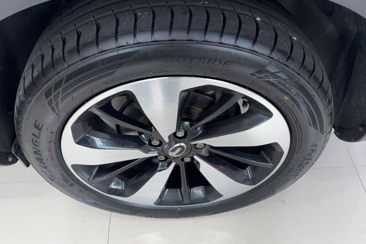 Used GAC Trumpchi GS4 2018 235T Automatic Two-Wheel-Drive Supreme Edition Exterior 2