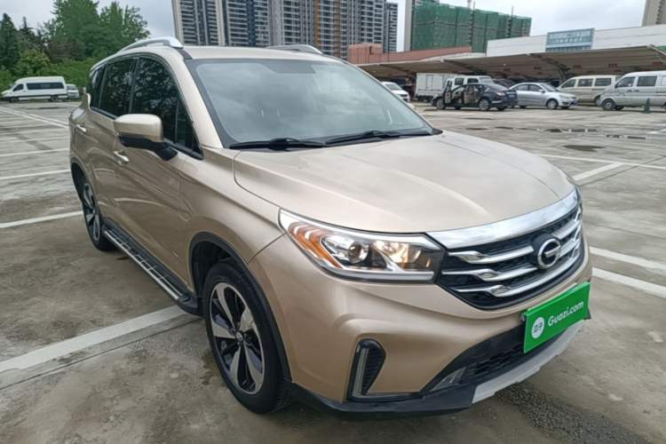 Used GAC Trumpchi GS4 2018 235T Automatic Two-Wheel Drive Luxury Smart Connectivity Version Front Right 45 Deg
