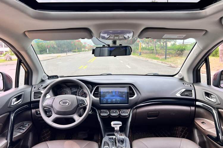 Used GAC Trumpchi GS4 2018 235T Automatic Two-Wheel Drive Elite Edition Headliner