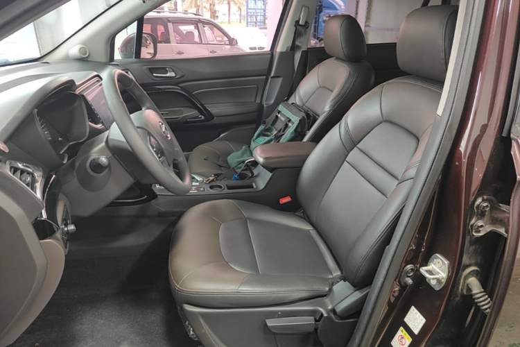 Used GAC Trumpchi GS4 2018 235T Automatic Two-Wheel Drive Elite Edition Left Front Seat