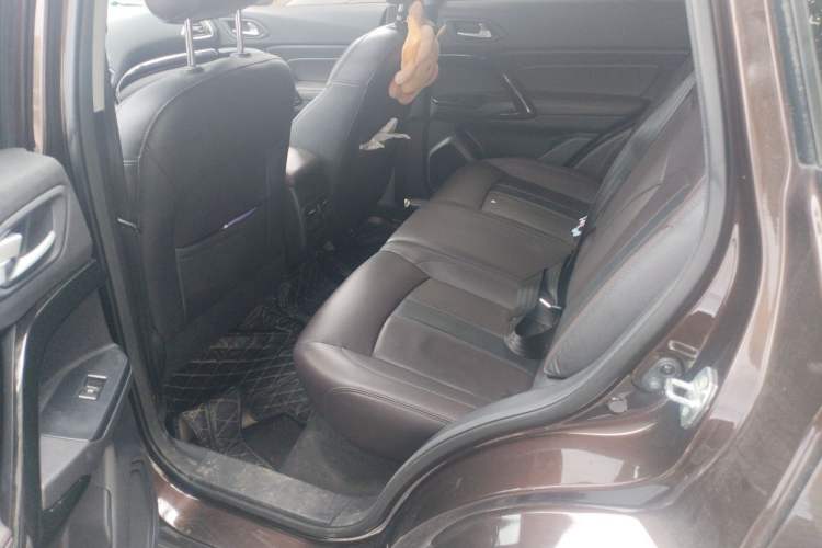 Used GAC Trumpchi GS4 2018 235T Automatic Two-Wheel Drive Luxury Smart Connectivity Version Left Rear Seat