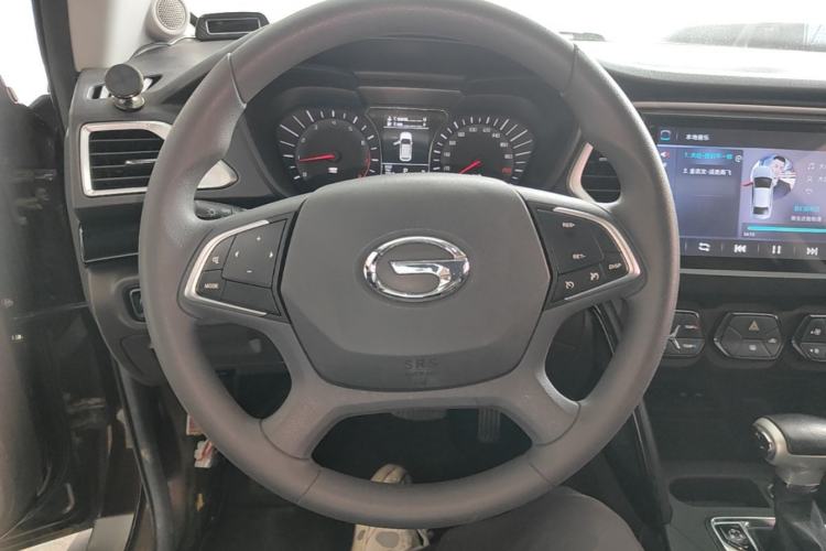 Used GAC Trumpchi GS4 2018 235T Automatic Two-Wheel Drive Elite Edition Steering Wheel