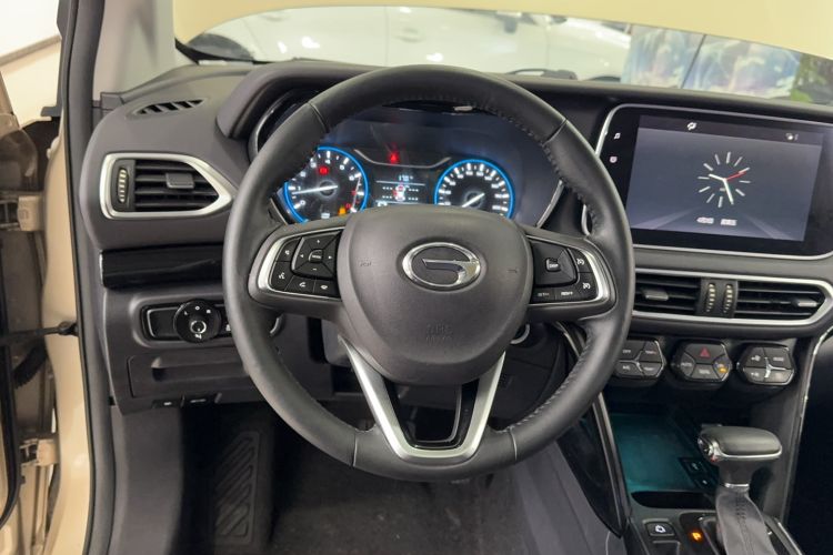 Used GAC Trumpchi GS4 2018 235T Automatic Two-Wheel-Drive Supreme Edition Steering Wheel
