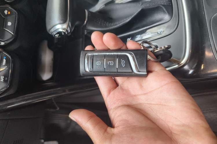 Used GAC Trumpchi GS4 2018 235T Automatic Two-Wheel Drive Elite Millionth Anniversary Edition Vehicle Key