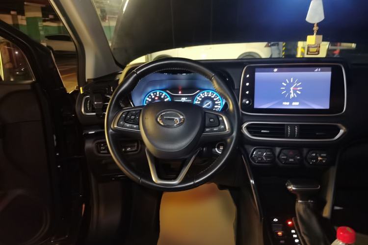 Used GAC Trumpchi GS4 2018 235T Automatic Two-Wheel Drive Luxury Smart Connectivity Version Steering Wheel
