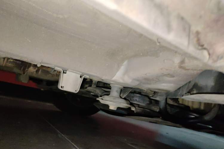 Used GAC Trumpchi GS4 2018 200T G-DCT Two-Wheel Drive Elite Edition Chassis Front Right