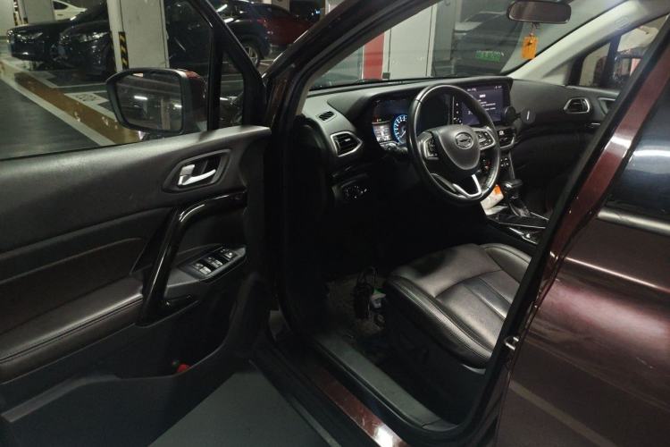 Used GAC Trumpchi GS4 2018 235T Automatic Two-Wheel Drive Luxury Smart Connectivity Version Driver Seat