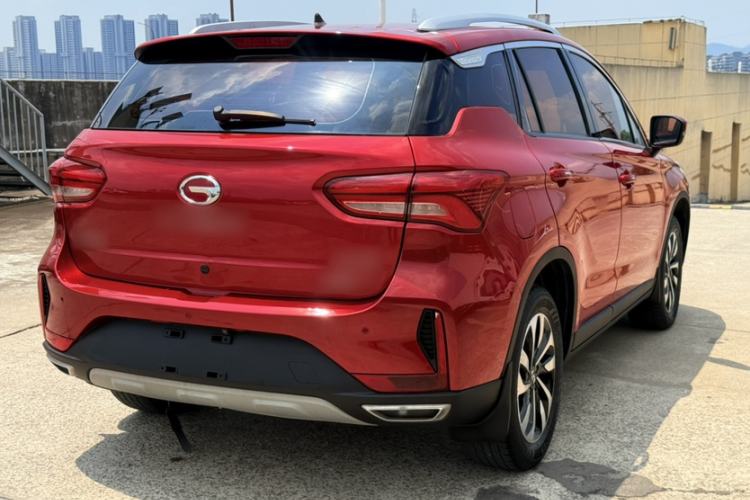 Used GAC Trumpchi GS4 2018 235T Manual Two-Wheel Drive Elite Edition Exterior 3