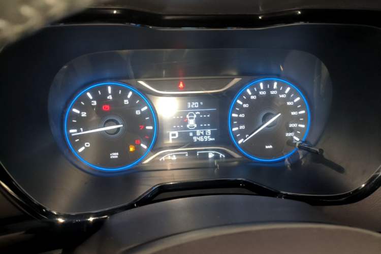 Used GAC Trumpchi GS4 2018 235T Automatic Two-Wheel Drive Luxury Smart Connectivity Version Instrument Cluster