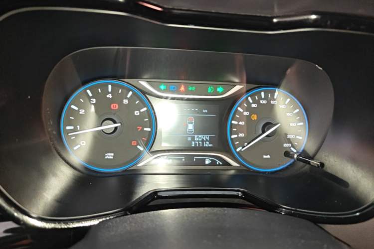 Used GAC Trumpchi GS4 2018 235T Manual Two-Wheel Drive Elite Edition Instrument Cluster