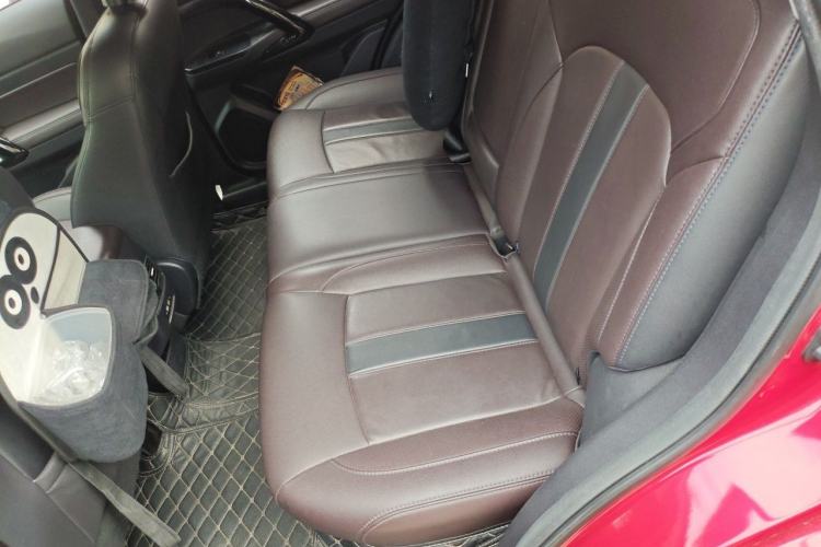 Used GAC Trumpchi GS4 2018 235T Automatic Two-Wheel Drive Luxury Smart Connectivity Version Interior 4