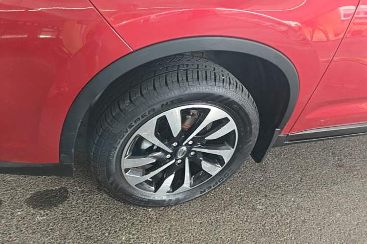 Used GAC Trumpchi GS4 2018 235T Manual Two-Wheel Drive Elite Edition Left Front Wheel Hub