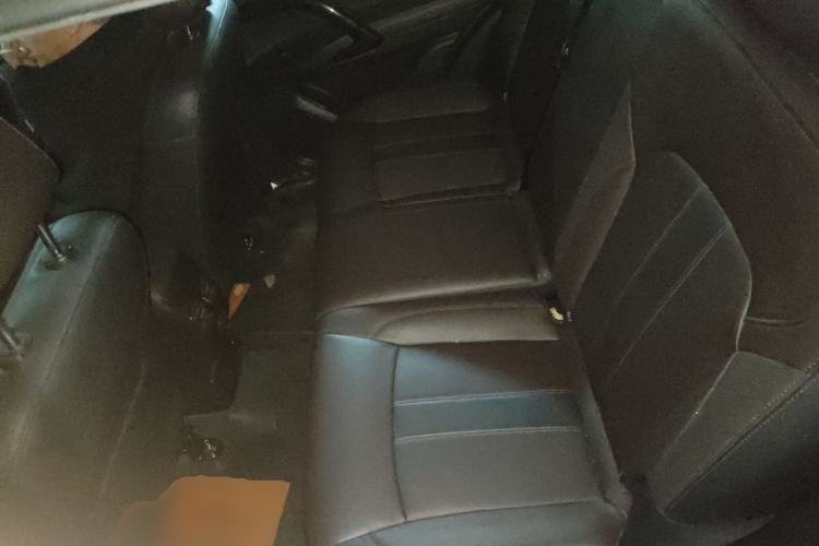 Used GAC Trumpchi GS4 2018 200T G-DCT Two-Wheel Drive Elite Edition Left Rear Seat