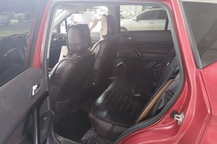 Used GAC Trumpchi GS4 2018 235T Automatic Two-Wheel Drive Elite Edition Left Rear Seat